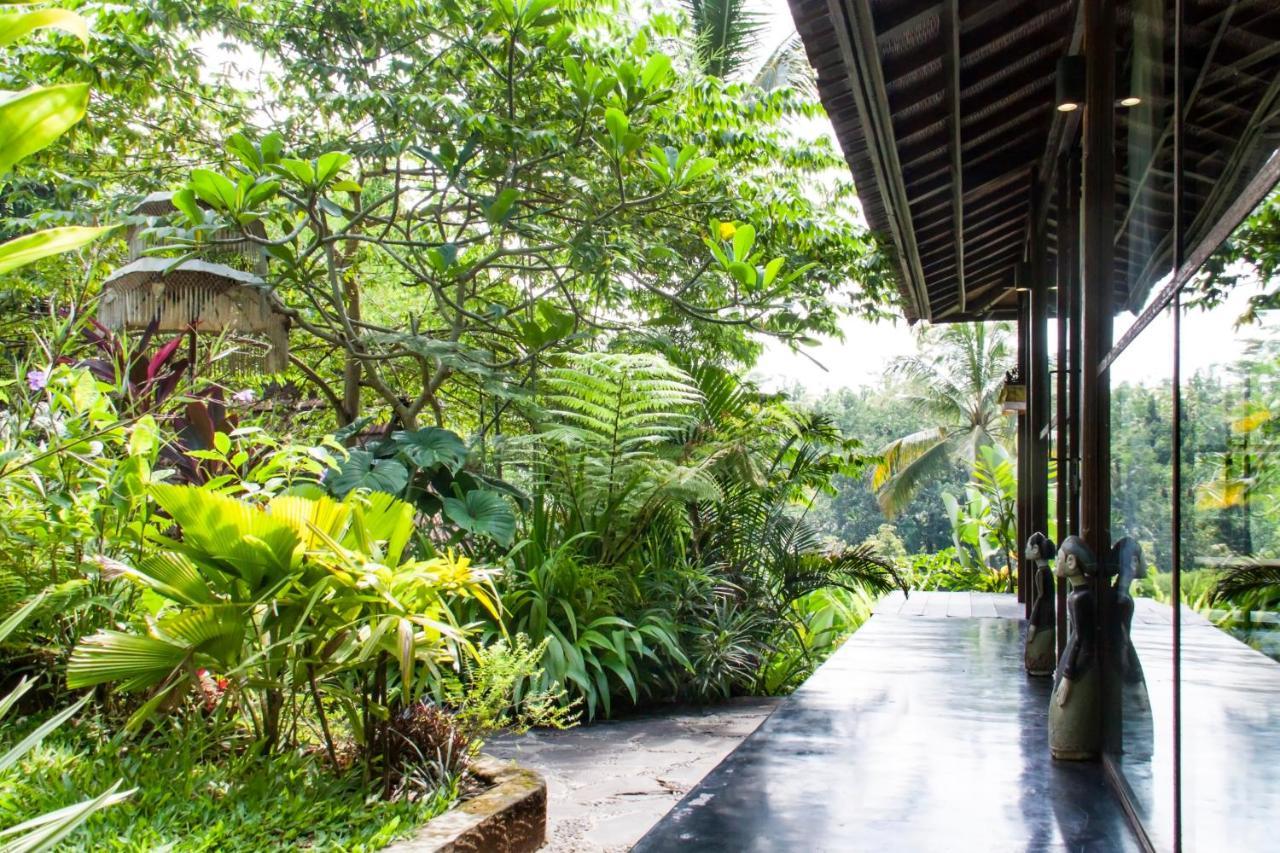 Villa Mahadevi Jungle Retreat Joglo 1 Ουμπούντ Εξωτερικό φωτογραφία